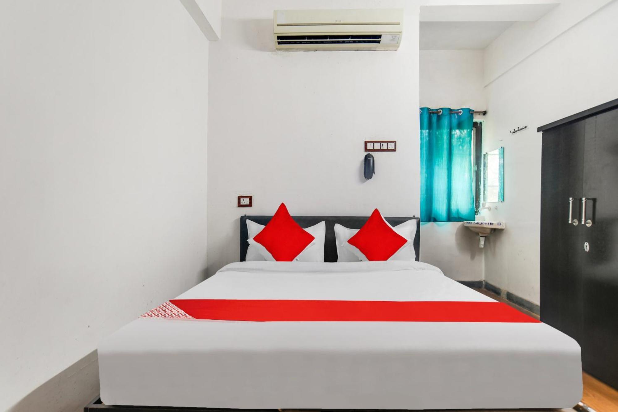 Oyo Flagship Hotel Shree United インドール エクステリア 写真